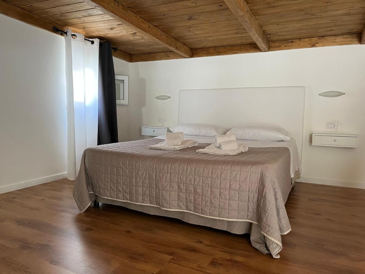 Davis Home Brindisi Buitenkant foto